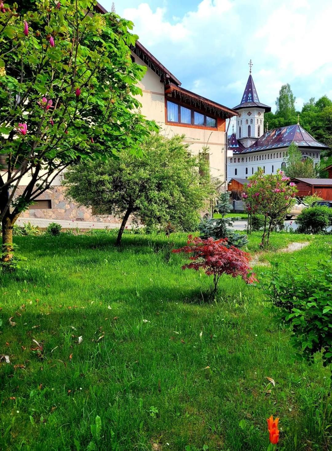Eco-Tim Apartman Majszin Kültér fotó