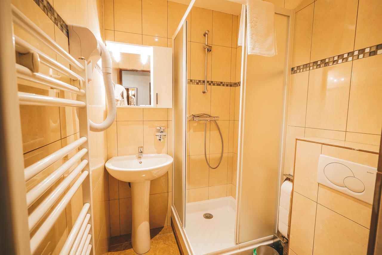 Eco-Tim Apartman Majszin Kültér fotó