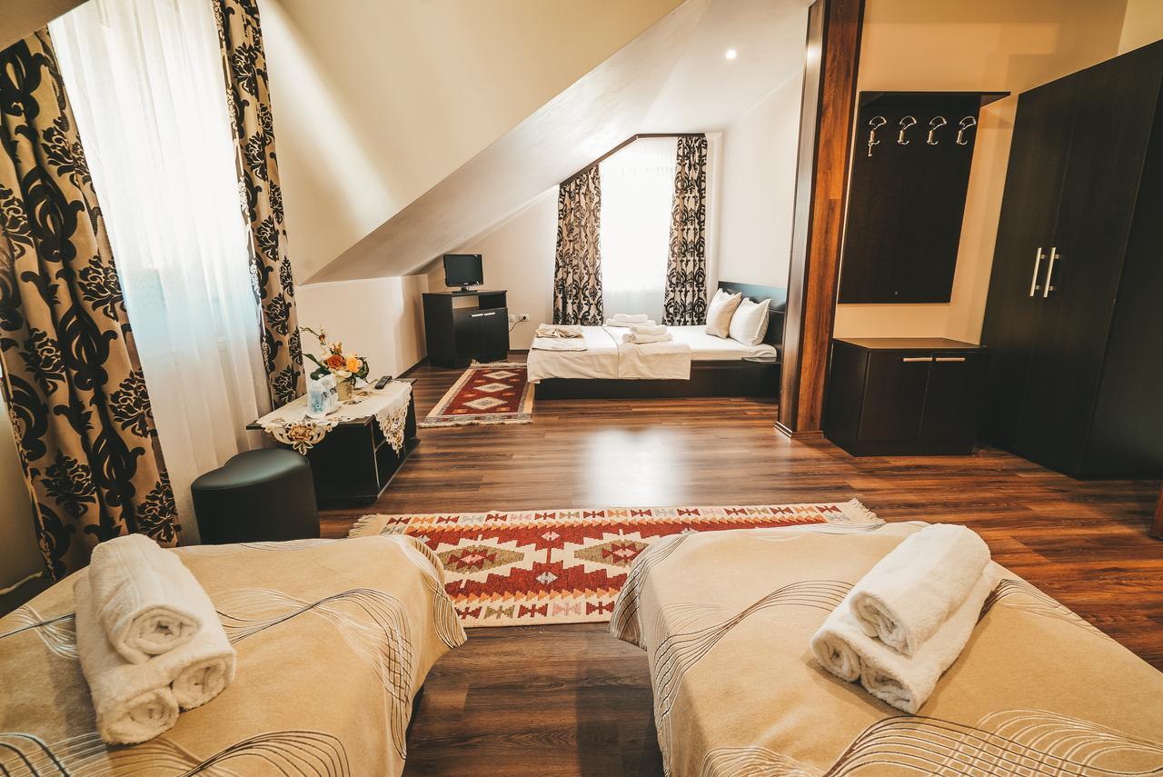 Eco-Tim Apartman Majszin Kültér fotó