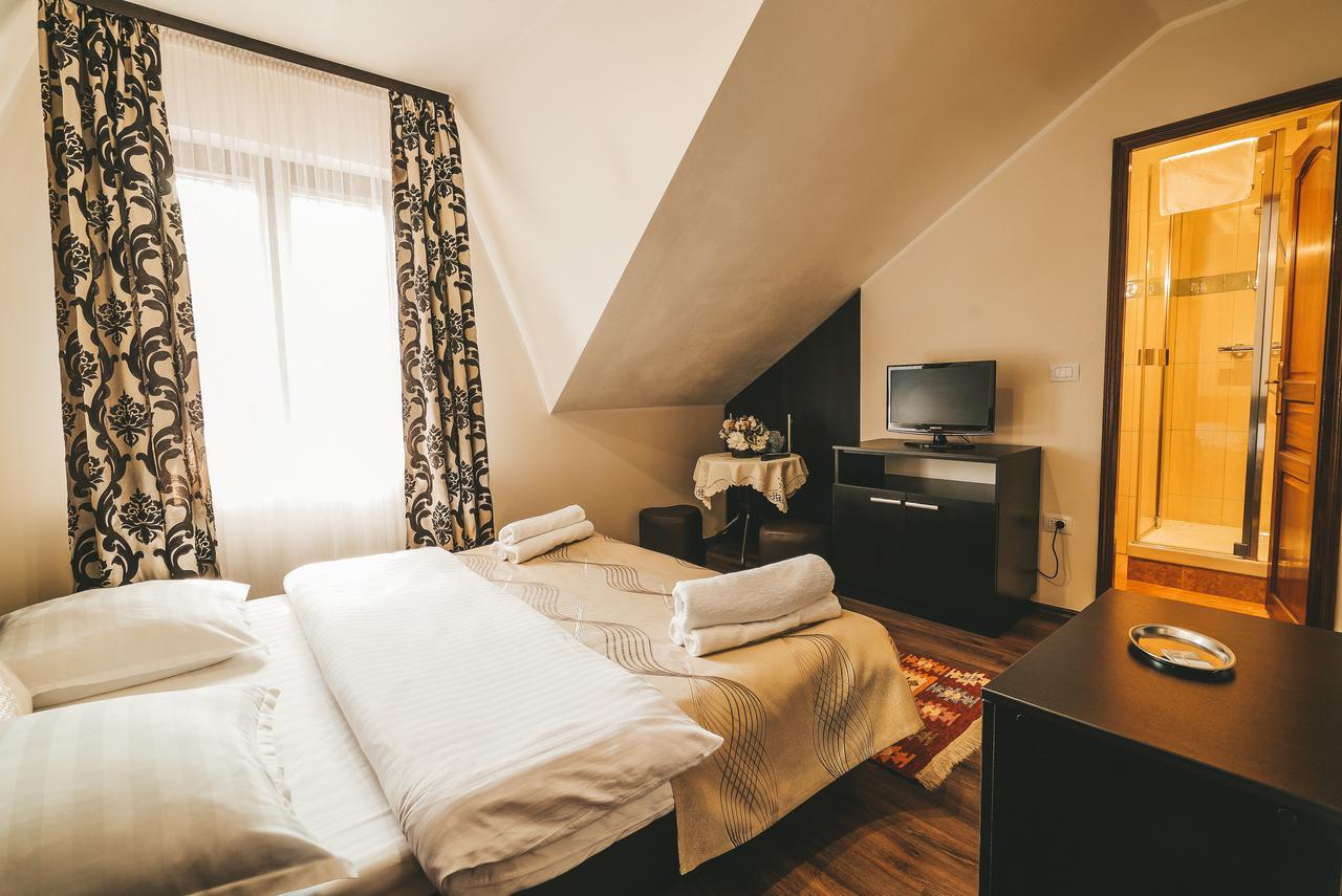 Eco-Tim Apartman Majszin Kültér fotó