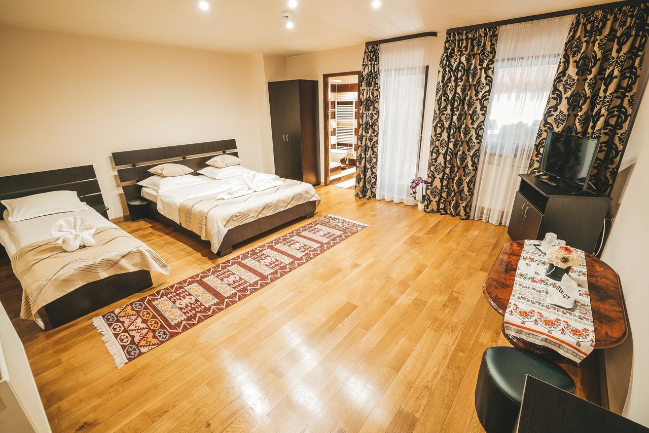 Eco-Tim Apartman Majszin Kültér fotó
